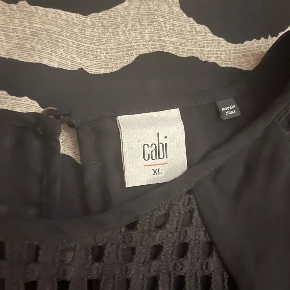 CAbi Black and Gray Textured Top - Picture 3 of 6